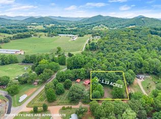 99 Rocket Dr #2, Cleveland, GA 30528