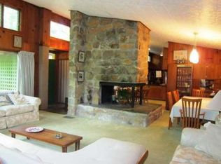 123 North St, Clarkesville, GA 30523