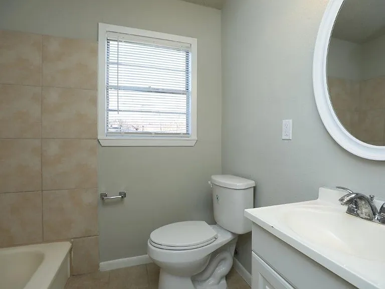 10322 Cathedral Dr — Photo 6