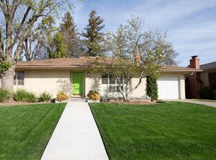 3333 E Weldon Ave, Fresno, CA 93703