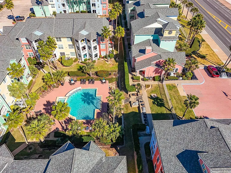 7000 Seawall Blvd #524 — Photo 4