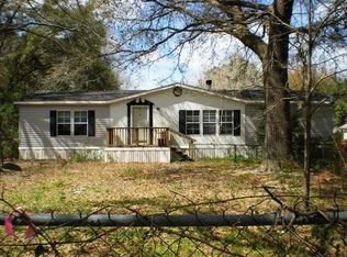 851 Tupelo St, Wewahitchka, FL 32465