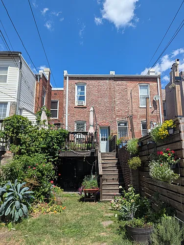 313 K St NE Photo 1
