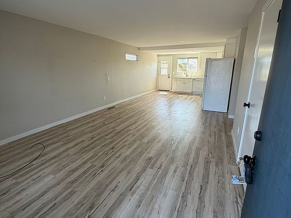 4th image of 1901 13th St #A