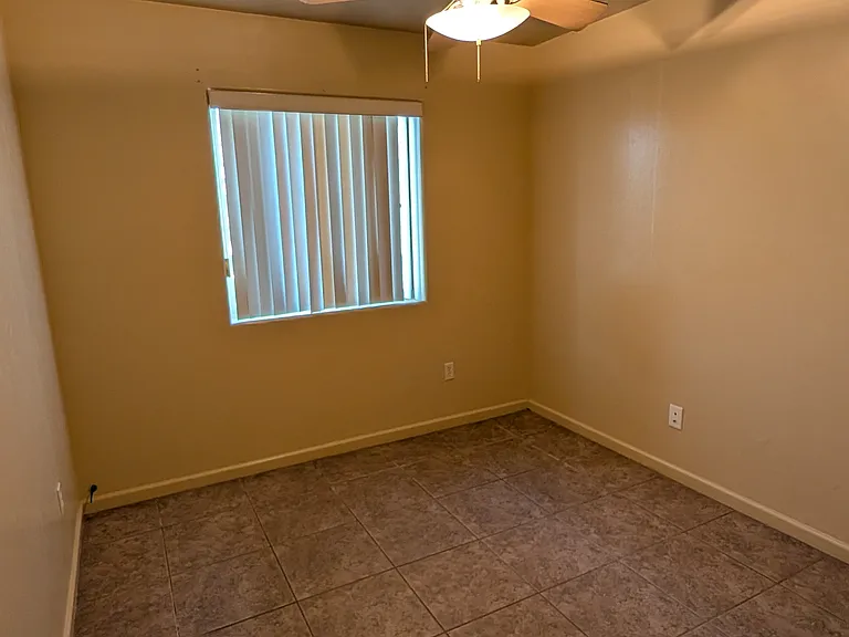 4932 N La Cholla Blvd #1 — Photo 6