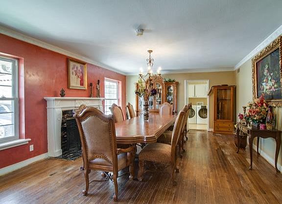 4th image of 4240 Briar Creek Ln
