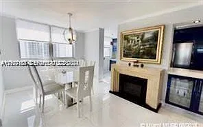Plaza Towers North Condo — Photo 4