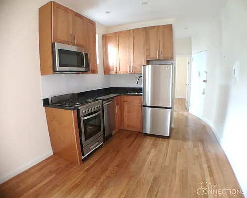 Rented by City Connections Realty | media 12