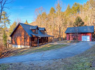 5285 Jewell Dr, Shawsville, VA 24162