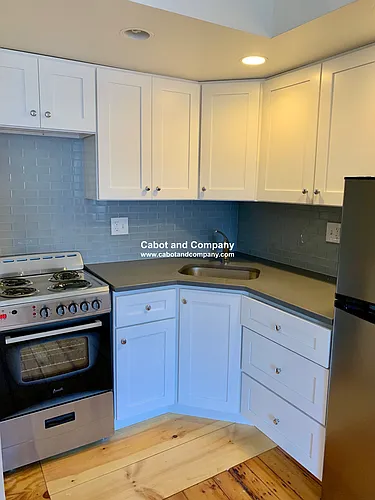 614 Massachusetts Ave #12 Photo 1