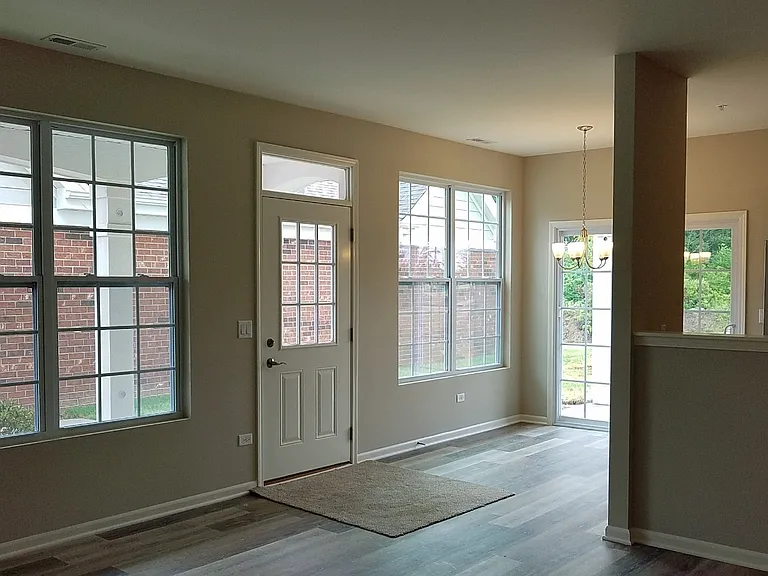 4300-4330 Timber Ridge Ct — Photo 8