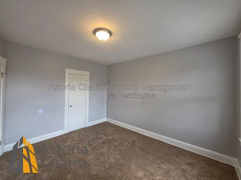 3016 Pelham Ave — Photo 23