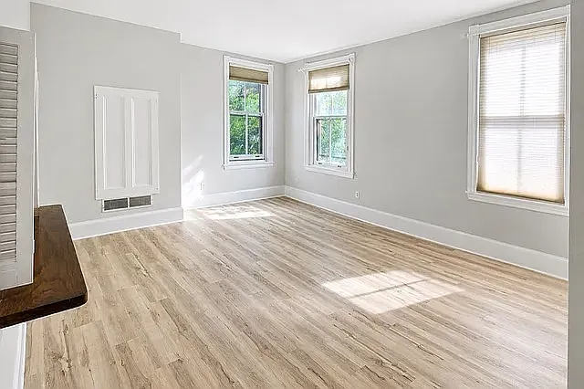 1203 Delaware Ave #3 — Photo 3