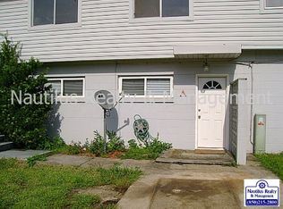 305 Pennsylvania Ave APT B, Lynn Haven, FL 32444