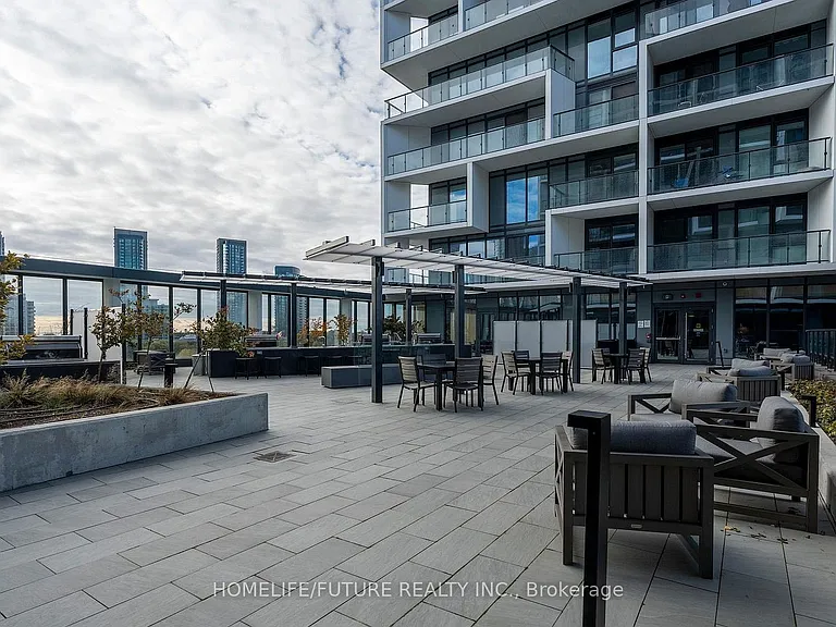 9 Tecumseth St #610 — Photo 41
