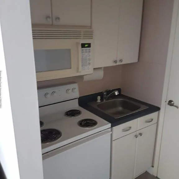 8591 Riverside Dr E #306 — Photo 17