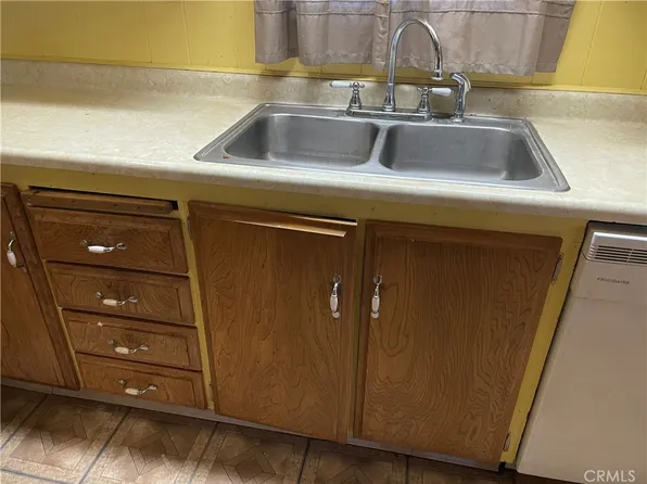 1670 Vista Grande Dr, Hemet, CA 92543