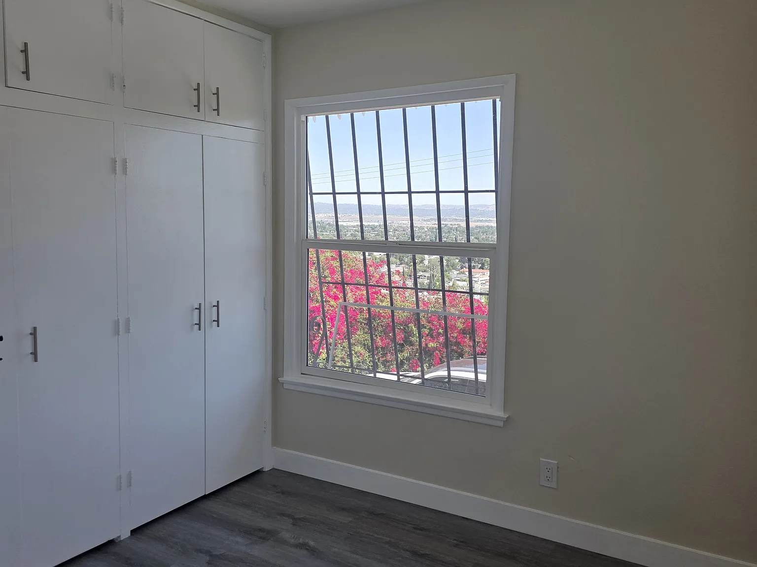 6565 Monte Vista Dr — Photo 3