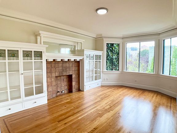 3rd image of 1831 Larkin St #1