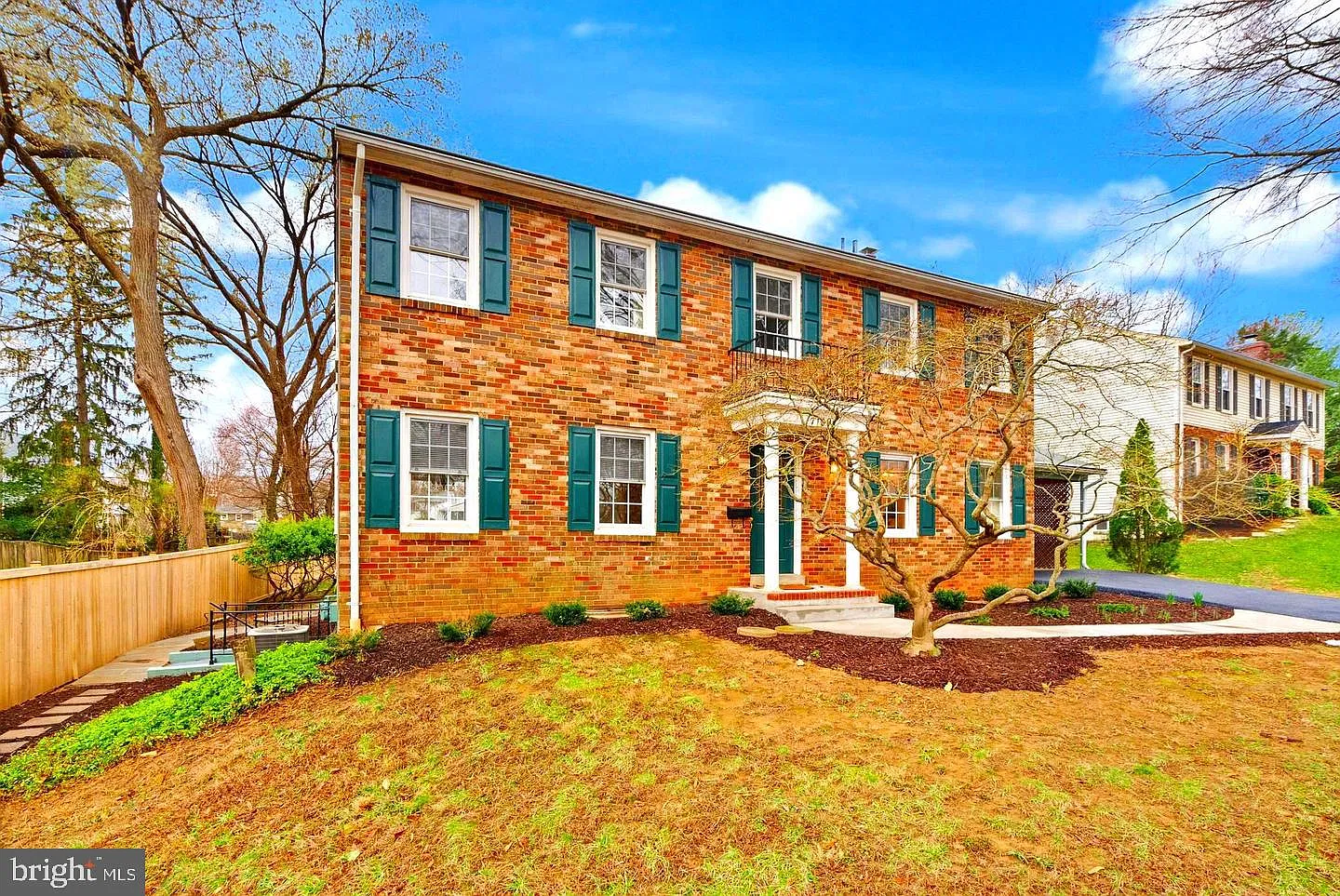 5 bed, 3.5 bath, 3360 sqft, $5,400 — Photo 4