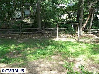 4th image of 7503 Hawthorne Ave