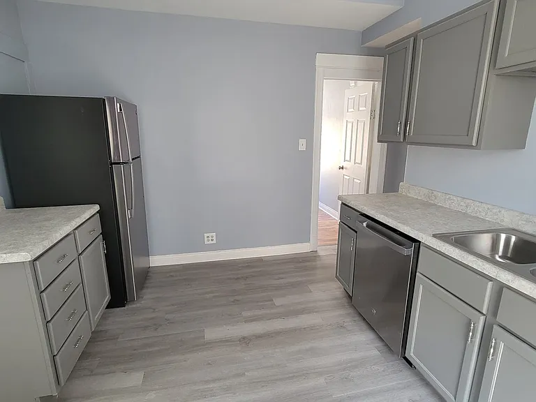 3525 W Dickens Ave #2 — Photo 10