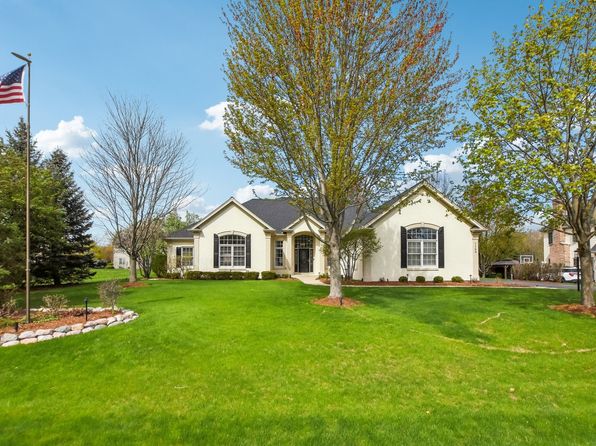 7160 Bannockburn Cir, Village Of Lakewood, IL 60014