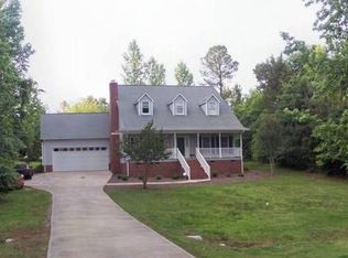 1630 Sharon Ln, Lancaster, SC 29720