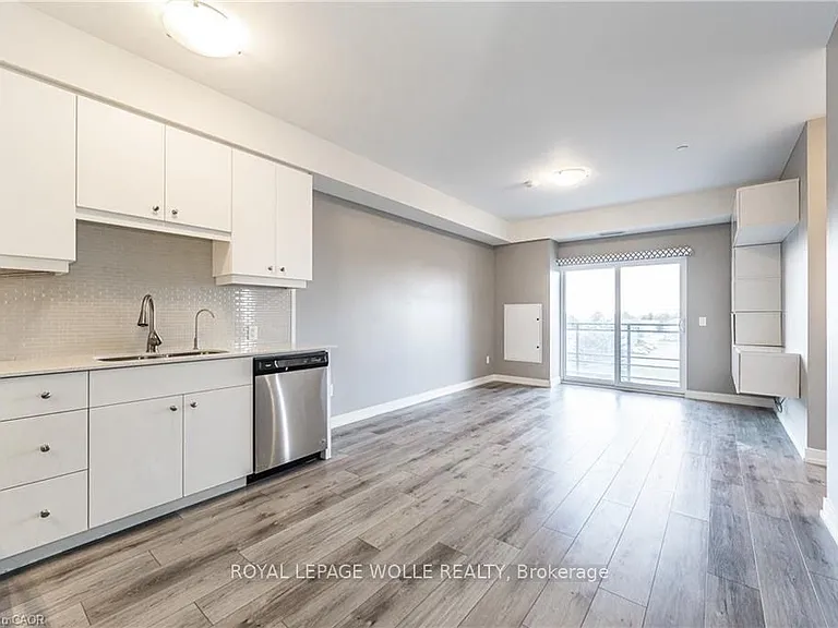 255 Northfield Dr E #302 — Photo 11