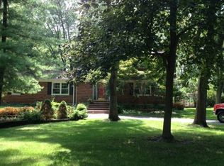 23568 N Old Barrington Rd, Lake Barrington, IL