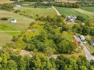 21 Hoskins Rd, Wilmington, OH 45177