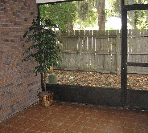 4th image of 622 Kings Oaks Ct