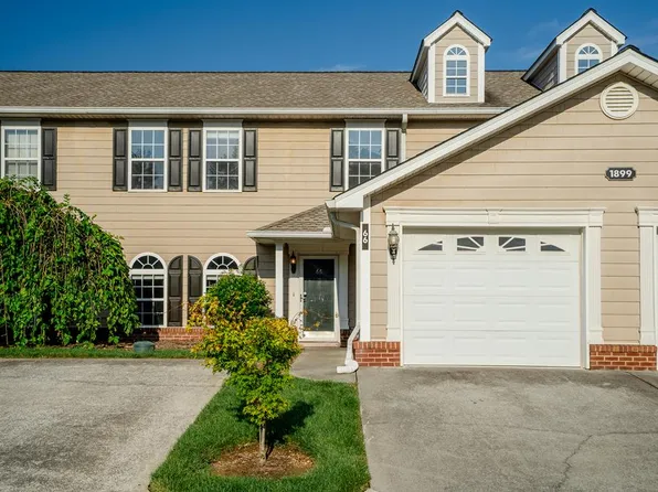 1899 N Summit Dr, Dalton, GA 30721