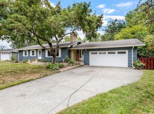 1782 Onacrest Curv, Saint Paul, MN 55117