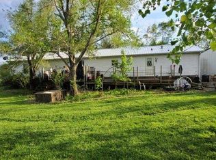 33712 100th St, Cameron, MO 64429