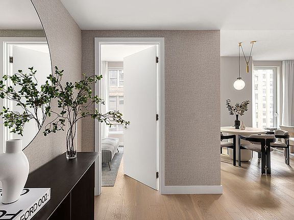 3rd image of 215 W 28th St APT 15B