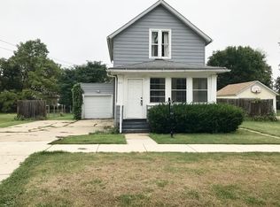 211 Moseley St, Elgin, IL 60123