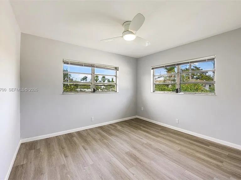 1825 Cleveland St #12 — Photo 9