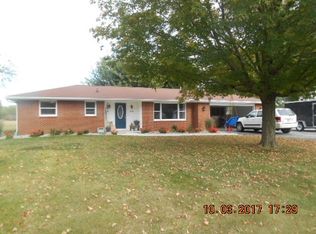 516 Laura Ln, Sweetser, IN 46987