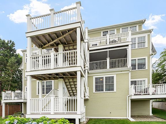 4th image of 7 Essex Ave #1