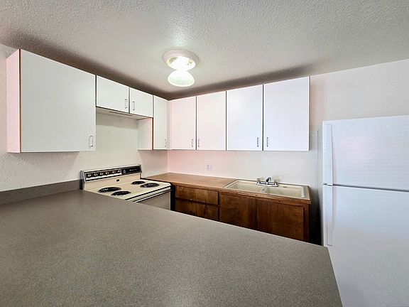 5th image of 219-259 Independence Way #239