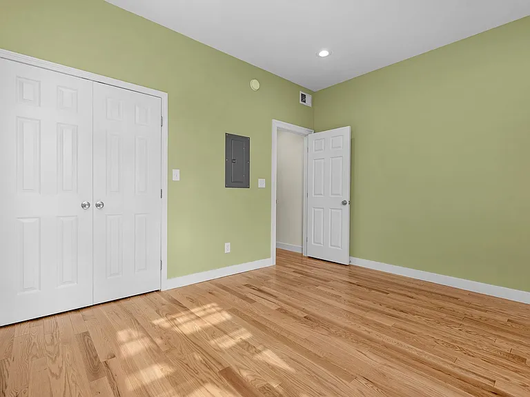 2931 N Calvert St — Photo 5
