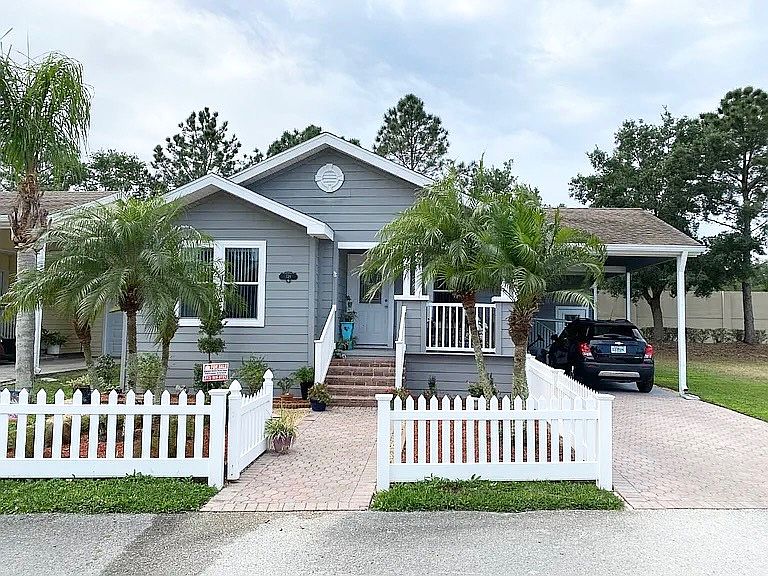 1st image of 749 Arbor Estate Way