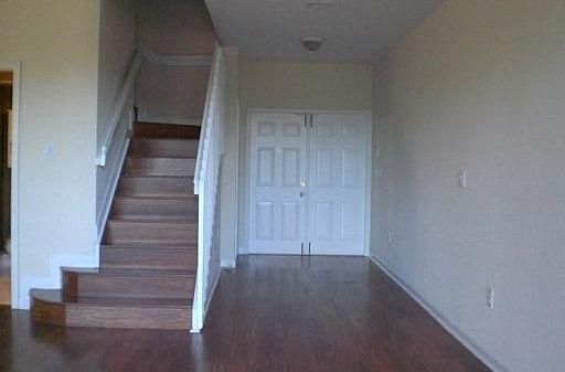 4th image of 6711 NW 107th Ct