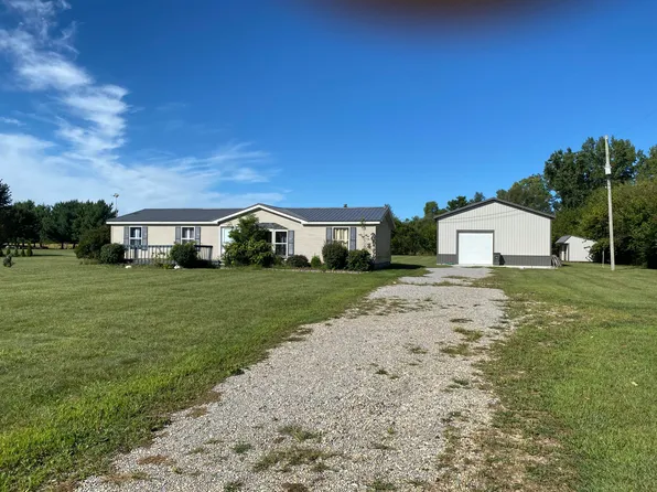 59732 Long Lake Rd, Colon, MI 49040