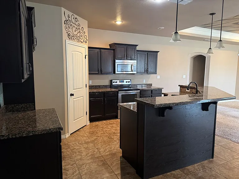 3404 Bastrop Ave — Photo 5