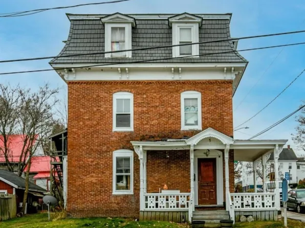 1 Cram Avenue, Pittsfield, NH 03263