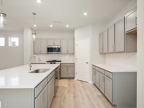 The Holbrook - Kitchen