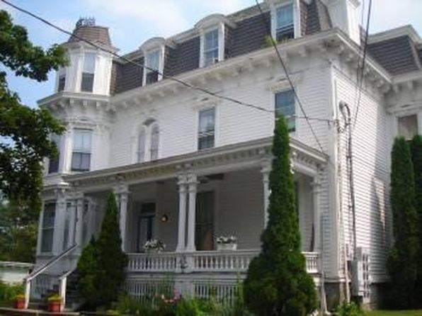 8 Chatham St #2
