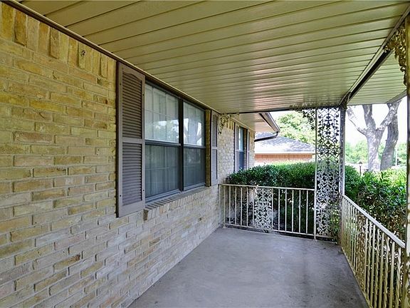 3rd image of 9016 Westglen Dr